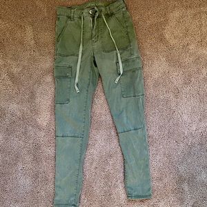 Dark green tie front pants